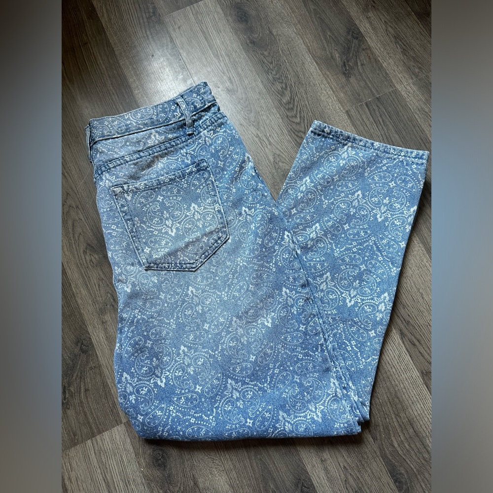 Simple Society Jeans